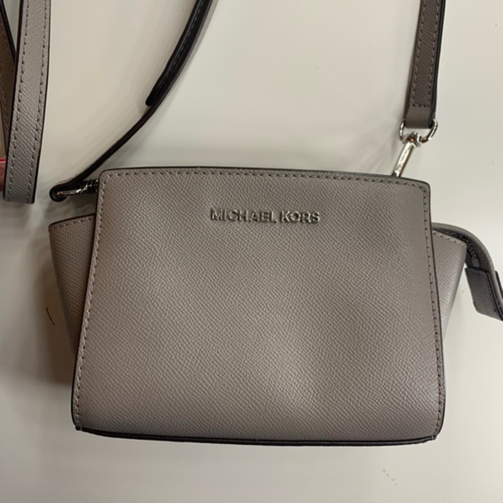 Michael Kors Selma Crossbody Bag